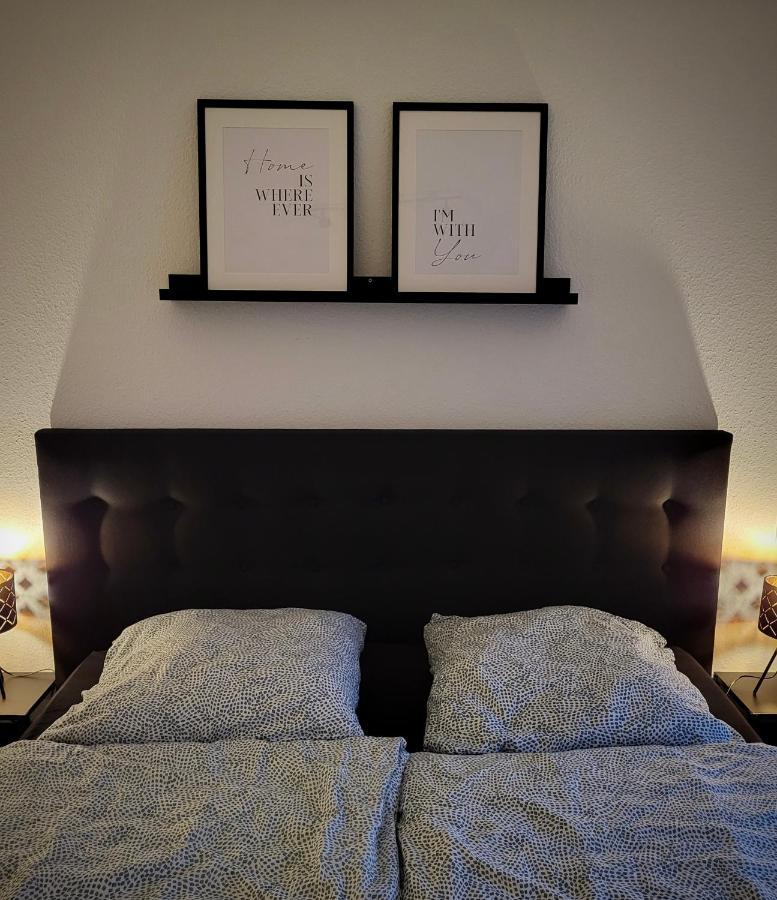 Schoene Und Ruhige Wohnung Direkt An Der Mosel 科布倫茨 外观 照片