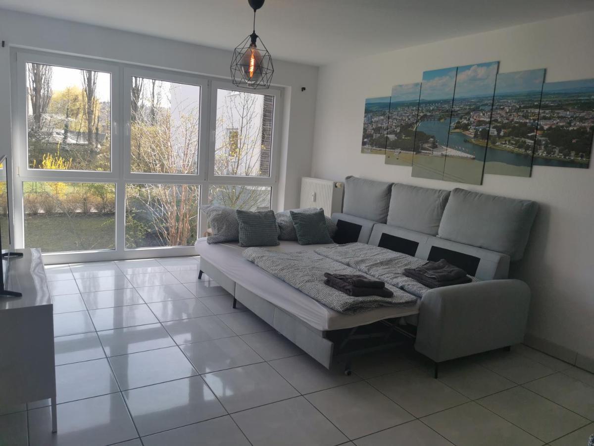 Schoene Und Ruhige Wohnung Direkt An Der Mosel 科布倫茨 外观 照片