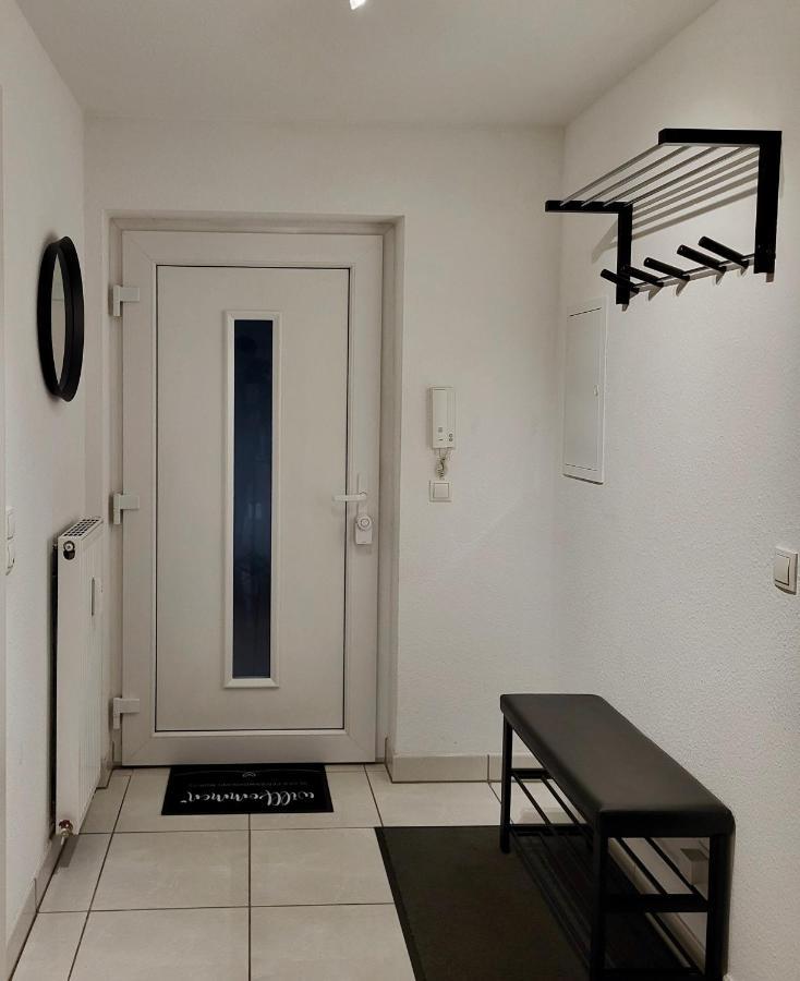 Schoene Und Ruhige Wohnung Direkt An Der Mosel 科布倫茨 外观 照片